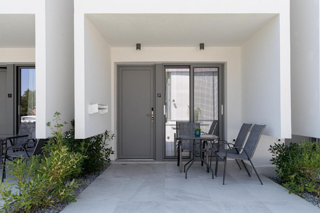 Mera Apartments Stavros  Eksteriør bilde