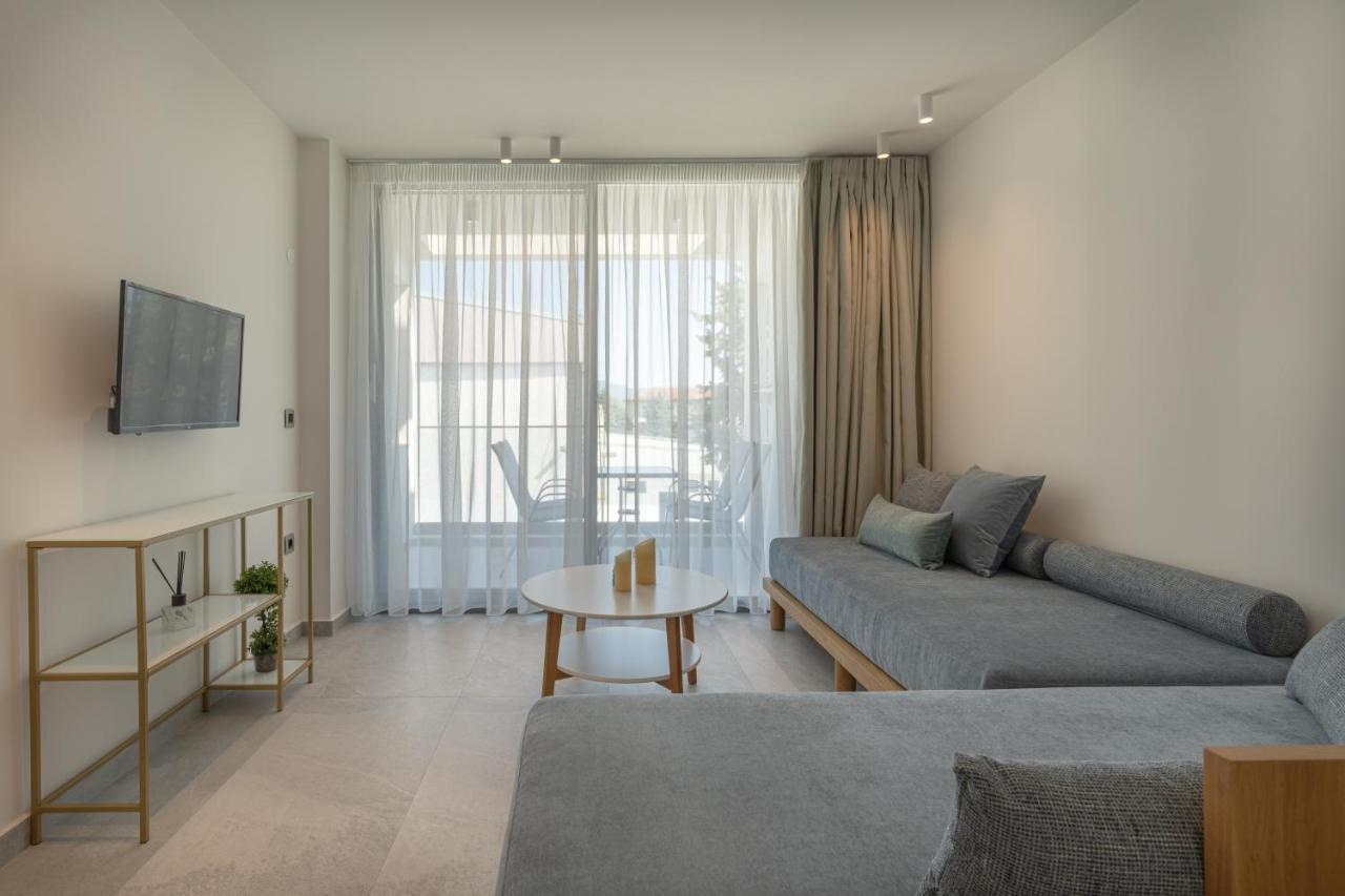 Mera Apartments Stavros  Eksteriør bilde