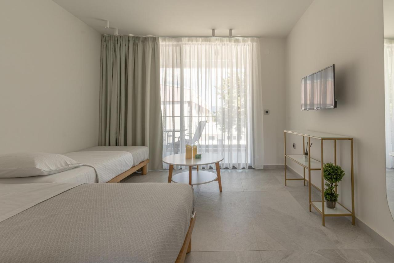 Mera Apartments Stavros  Eksteriør bilde